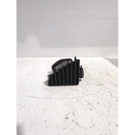 Recambio de rejilla aireadora para seat referencia OEM IAM 576820951  