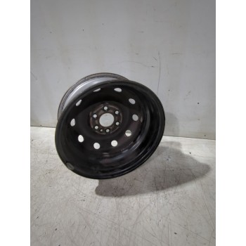 Recambio de llanta para iveco referencia OEM IAM 504103598  