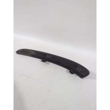 Recambio de moldura para opel referencia OEM IAM 375768702  