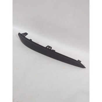 Recambio de moldura para opel referencia OEM IAM 375768702  
