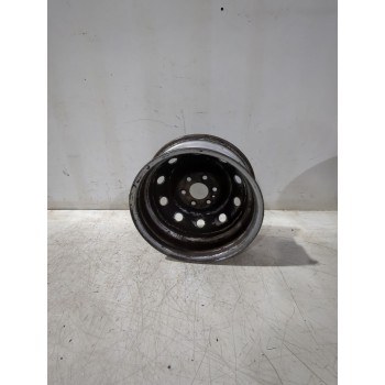 Recambio de llanta para iveco referencia OEM IAM 504103598  