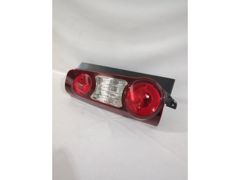 Recambio de piloto trasero izquierdo para peugeot referencia OEM IAM 5521934L/085521934  