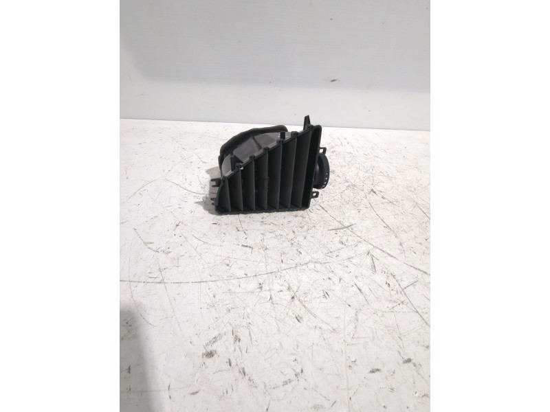 Recambio de rejilla aireadora para seat referencia OEM IAM 576820951  