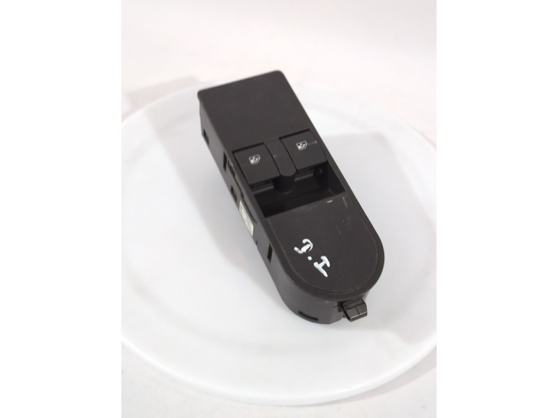 Recambio de mando elevalunas delantero izquierdo para opel referencia OEM IAM 13228707  