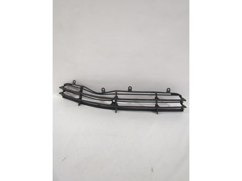 Recambio de rejilla paragolpes central para opel referencia OEM IAM 9270169/1320868  