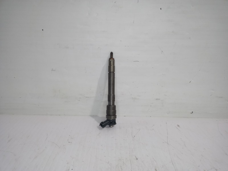 Recambio de inyector para renault trafic furgón l1h1 2,7t referencia OEM IAM 0445110546  