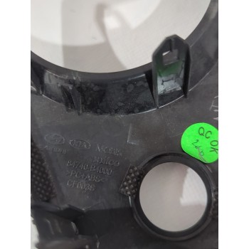 Recambio de moldura para hyundai referencia OEM IAM 84740B4000  