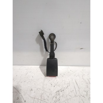 Recambio de enganche cinturon trasero derecho para seat referencia OEM IAM 7N0858491  