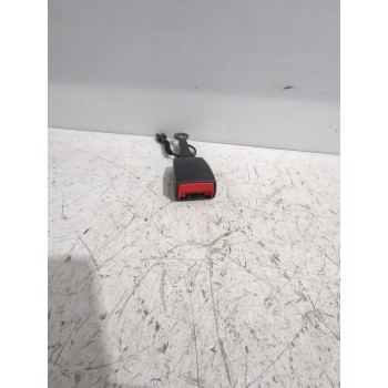 Recambio de enganche cinturon trasero derecho para seat referencia OEM IAM 7N0858491  