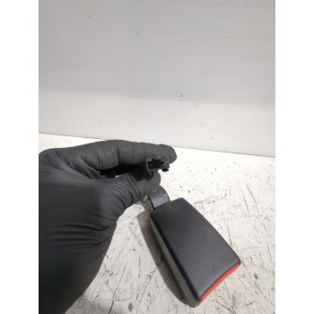 Recambio de enganche cinturon trasero derecho para seat referencia OEM IAM 7N0858491  