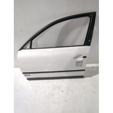 Recambio de puerta delantera izquierda para volkswagen passat b5.5 (3b3) 1.9 tdi referencia OEM IAM 3B4831051BE  