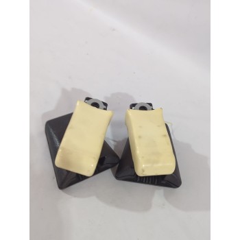 Recambio de enganche cinturon para opel referencia OEM IAM 9001997/9199753  