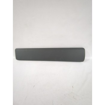 Recambio de moldura para renault referencia OEM IAM 91165346/8200036088  