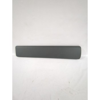 Recambio de moldura para renault referencia OEM IAM 91165346/8200036088  