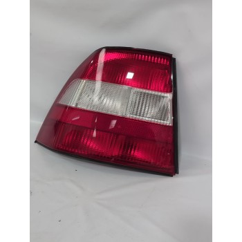 Recambio de piloto trasero izquierdo para opel referencia OEM IAM 90512715  