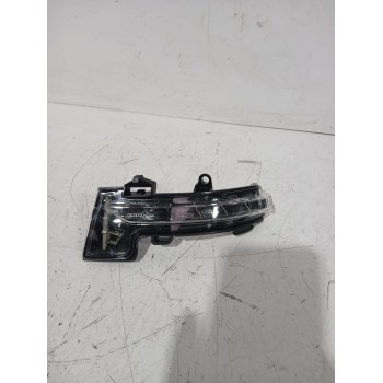 Recambio de piloto lateral derecho para volkswagen referencia OEM IAM A093532  