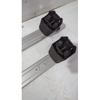 Recambio de barras techo para audi referencia OEM IAM 8R0071151F  