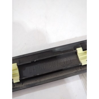 Recambio de moldura para opel referencia OEM IAM 90544223  