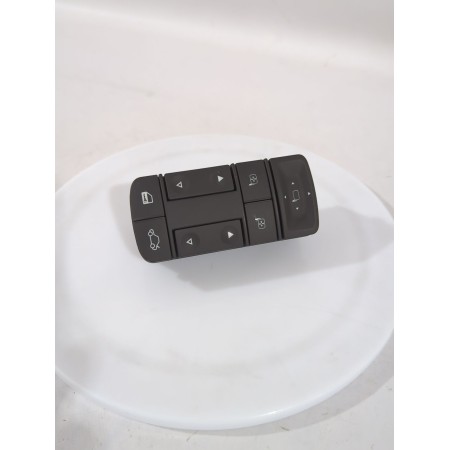 Recambio de mando elevalunas delantero izquierdo para opel referencia OEM IAM 687833988 / 09185952  