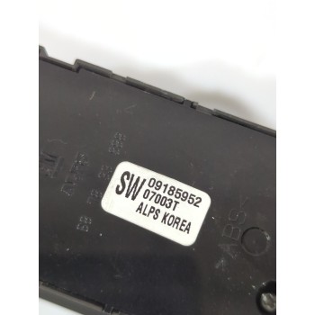 Recambio de mando elevalunas delantero izquierdo para opel referencia OEM IAM 687833988 / 09185952  