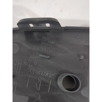 Recambio de rejilla paragolpes derecha para opel referencia OEM IAM 13225765  