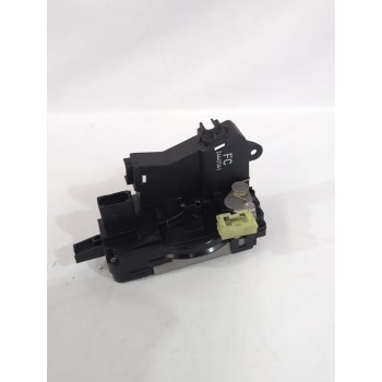 Recambio de cerradura puerta delantera derecha para opel referencia OEM IAM 24447341  