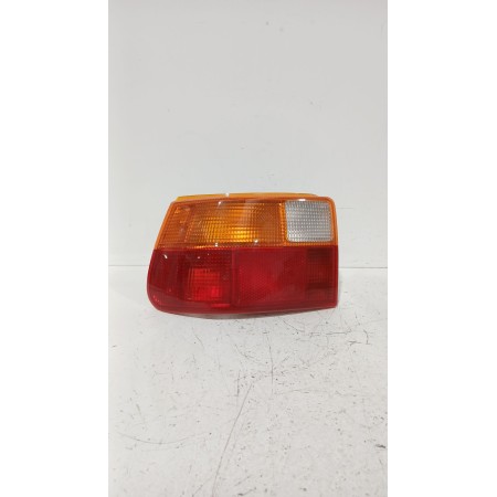 Recambio de piloto trasero izquierdo para opel referencia OEM IAM 90421969  