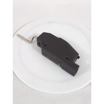 Recambio de motor tapa combustible para opel referencia OEM IAM 90568457  