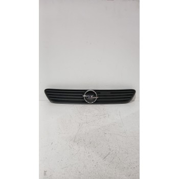 Recambio de rejilla paragolpes delantero para opel referencia OEM IAM 90547394  