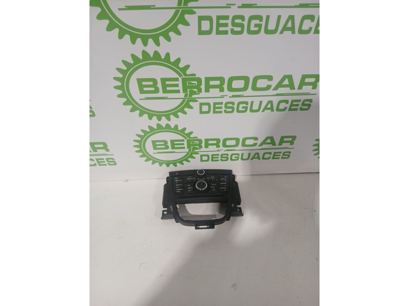 Recambio de sistema audio / radio cd para opel referencia OEM IAM 13444592  