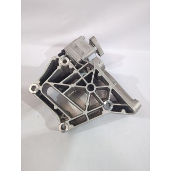 Recambio de soporte alternador para opel referencia OEM IAM 90502551  
