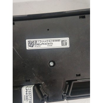 Recambio de sistema audio / radio cd para opel referencia OEM IAM 13444592  