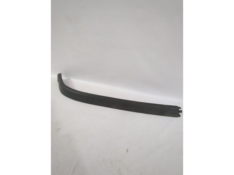 Recambio de moldura para opel referencia OEM IAM 13120846/13121211  
