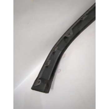 Recambio de moldura para opel referencia OEM IAM 13120846/13121211  