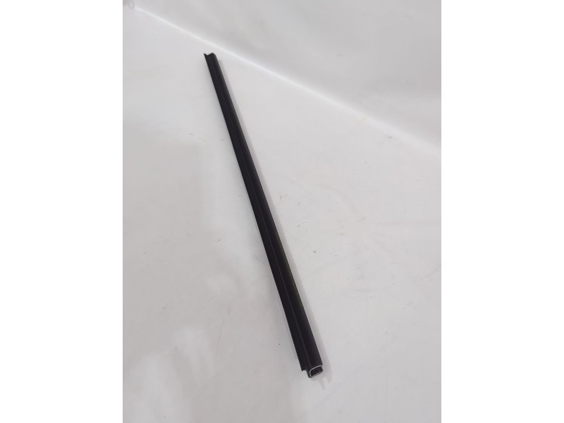 Recambio de moldura para » otros... modelos referencia OEM IAM 9113441  