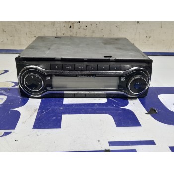 Recambio de sistema audio / radio cd para » otros... modelos referencia OEM IAM 7646070310  