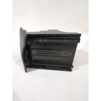 Recambio de portavasos para mercedes-benz referencia OEM IAM A6396800258  