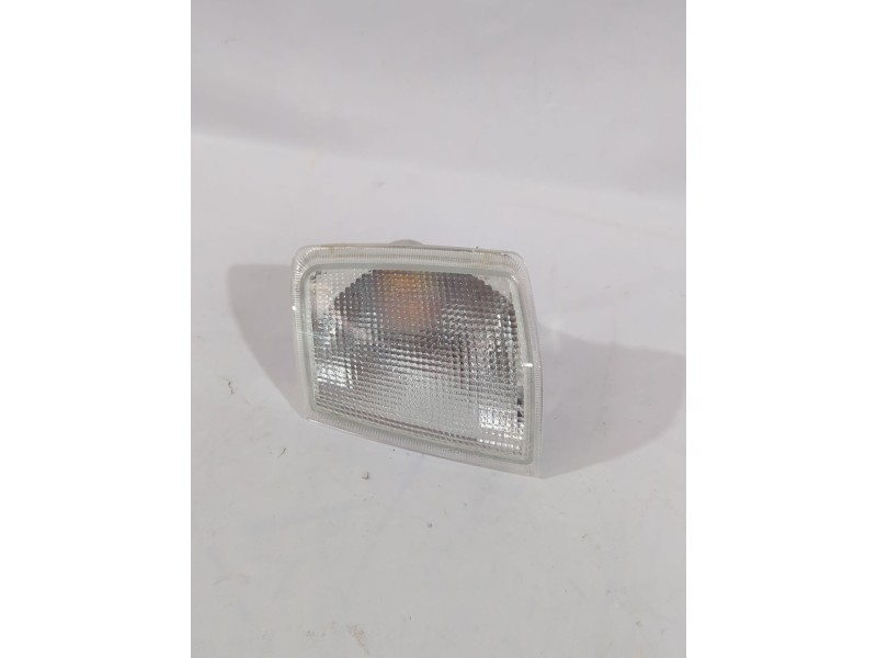 Recambio de piloto delantero izquierdo para opel referencia OEM IAM 90398233/1226001  