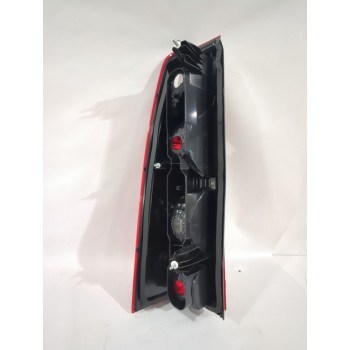Recambio de piloto trasero derecho para opel referencia OEM IAM 084421970RB  