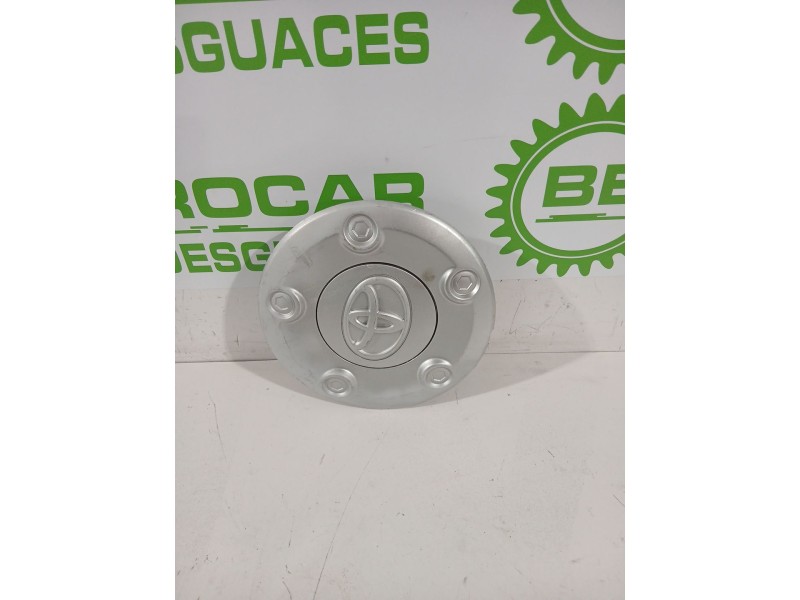 Recambio de tapacubos para toyota referencia OEM IAM 9806150077  
