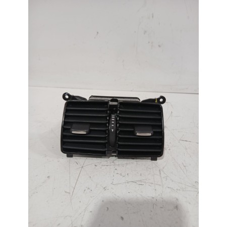 Recambio de rejilla aireadora para volkswagen referencia OEM IAM 3AA8192038099  