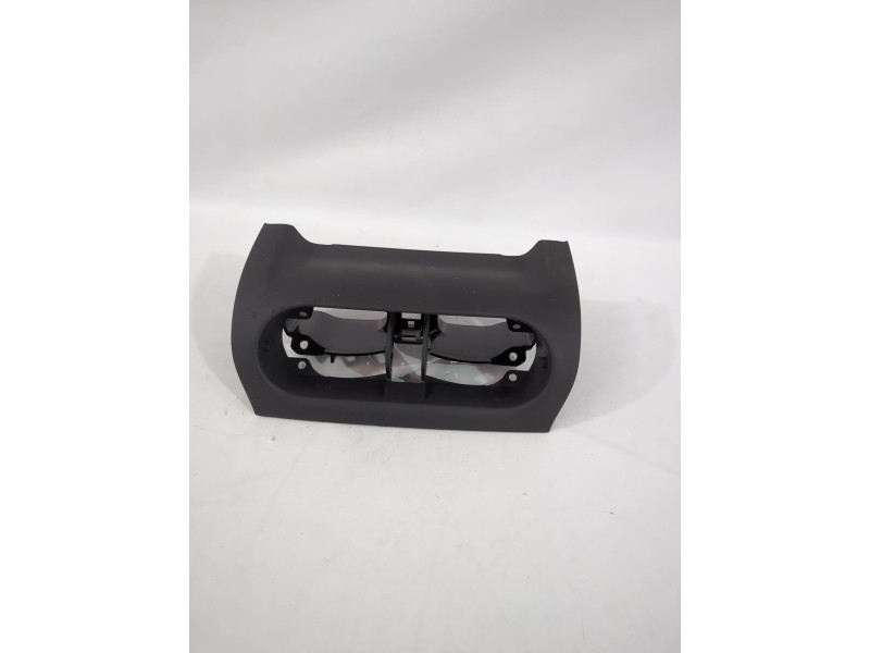 Recambio de moldura para opel referencia OEM IAM 13174176  