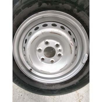 Recambio de rueda repuesto para iveco referencia OEM IAM 5801622004  