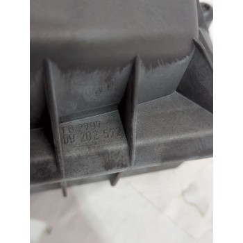 Recambio de caja filtro aire para opel referencia OEM IAM 09202572  