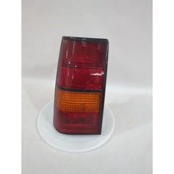 Recambio de piloto trasero izquierdo para opel referencia OEM IAM 59739132/90010033  