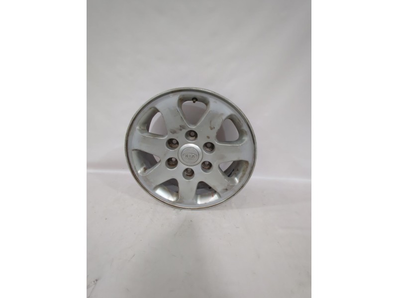Recambio de llanta para kia referencia OEM IAM E16X612J  