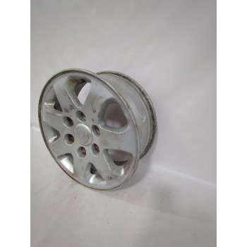 Recambio de llanta para kia referencia OEM IAM E16X612J  