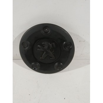 Recambio de tapacubos para peugeot referencia OEM IAM 9677413577  