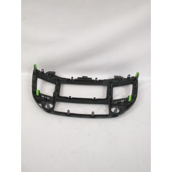 Recambio de moldura para » otros... modelos referencia OEM IAM 84740D7200  