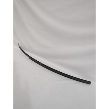 Recambio de moldura para opel referencia OEM IAM 90459482  